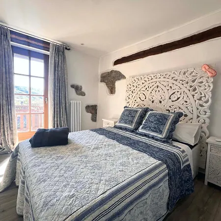 Historic Wine-stone House * Vipava