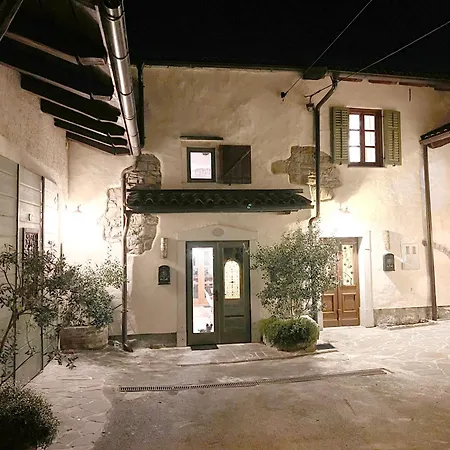 Dom wakacyjny Historic Wine-stone House