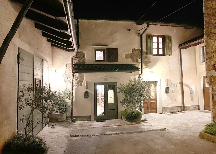 別荘 Historic Wine-stone House